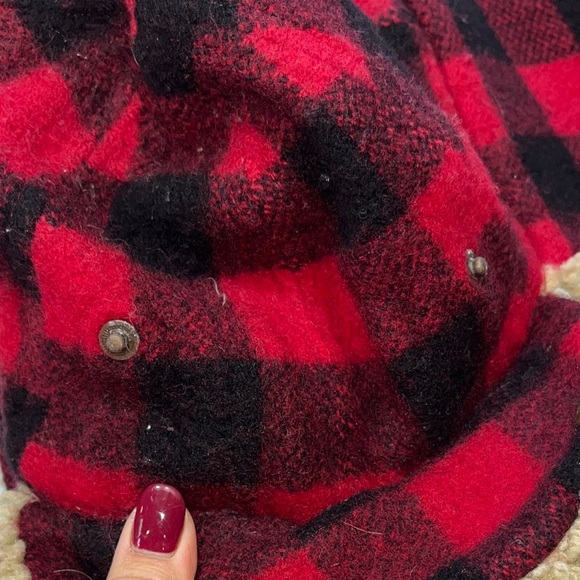 Red black CHECKERED Trapper HAT wool SHERPA fleece Ear FLAPS Tie Straps quilted - Picture 6 of 14